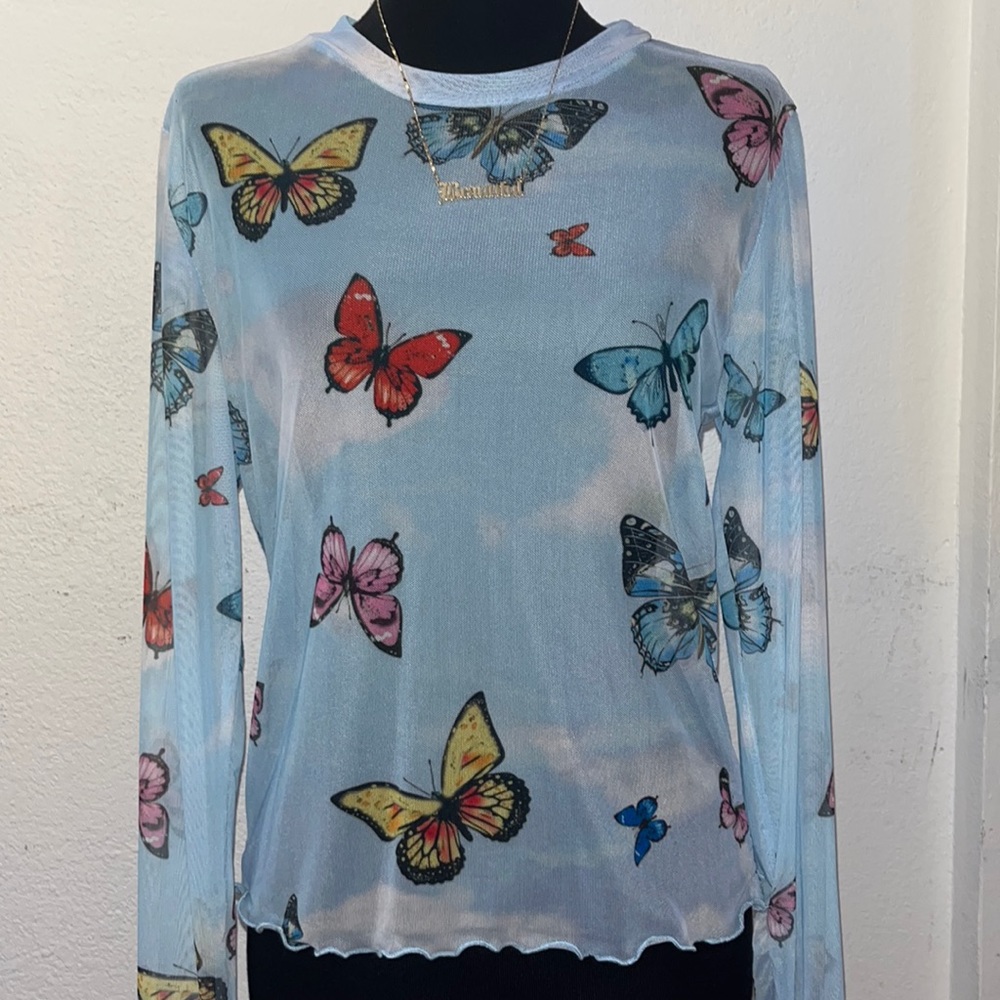 Long sleeve Mesh Top 🦋